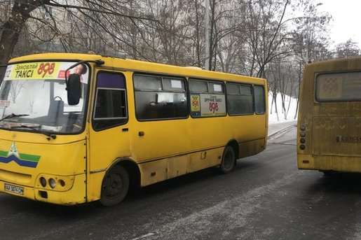 Нелегальних автобусних перевізників оштрафовано на 44,5 тис. грн