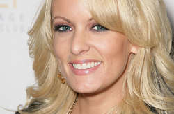 Стефані Кліффорд