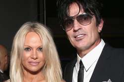  Памела Андерсон и Томми Ли 