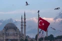 Туреччина закликає США зупинити потік курдських бійців у Сирію