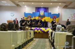 У вінницькій поліції привітали жінок зі святом весни