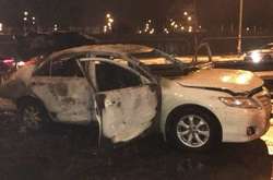 Автівка співробітників СБУ, у яку поліцейський кинув гранату