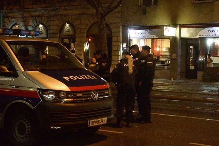 Віденська поліція затримала підозрюваного в нападі на перехожих з ножем