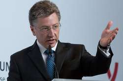 Курт Волкер