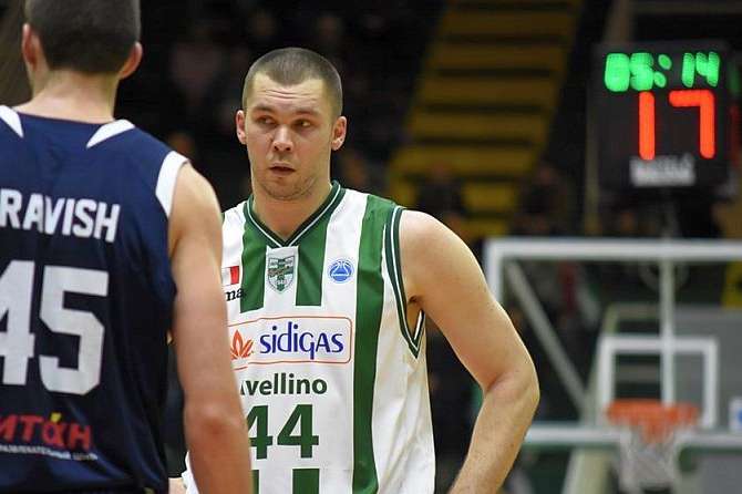 Фесенко врятував свою команду від поразки у Кубку Європи з баскетболу