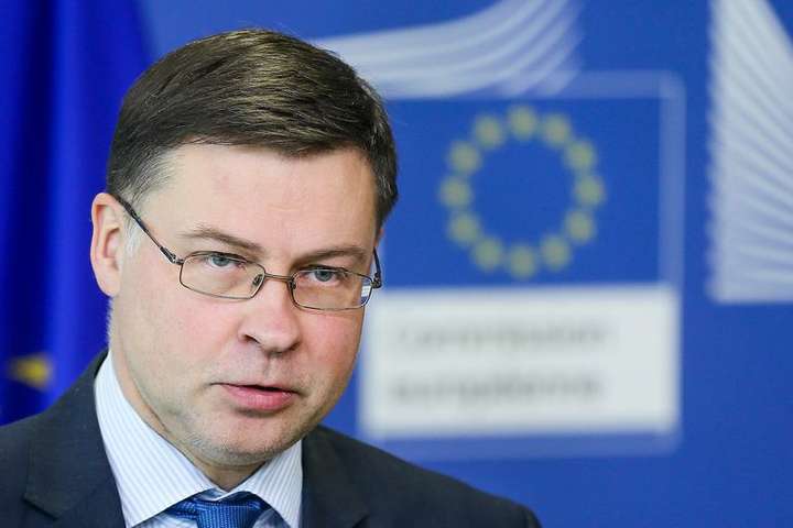 Єврокомісія готова надати Україні макрофінансову допомогу в розмірі 1 мільярда євро