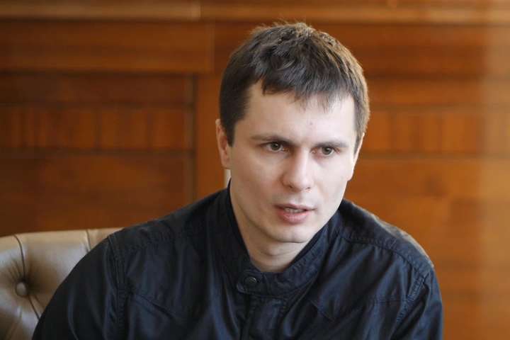 Помічник Савченко запевняє, що не говорив з Рубаном про його поїздки