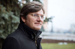 Заступник глави ЦВК розповів, як найлегше прописати ЄС і НАТО у Конституції