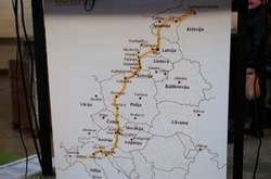 Польща хоче відновлення Бурштинового шляху