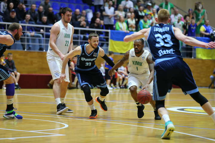 «Дніпро» обіграв «Хімік» і другий рік поспіль виграв Кубок України з баскетболу