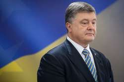 Порошенко порадував блогерів: в Україні можуть створити центр з протидії пропаганді. На п’ятому році війни