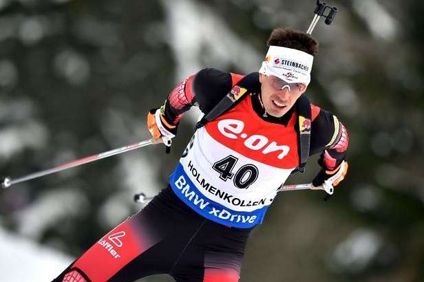 Австрієць Ебергард виграв мас-старт на сьомому етапі Кубка світу з біатлону