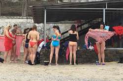 Одеські моржі влаштували святковий заплив