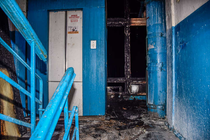У Дарницькому районі підлітки ледь не спалили багатоповерхівку