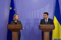 Гройсман пообіцяв Могеріні створити Антикорупційний суд у найближчі декілька місяців