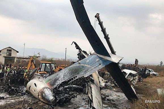 Авіакатастрофа у Непалі: кількість загиблих зросла