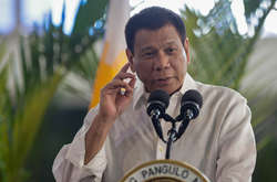 Президент Філіппін закликав «кинути крокодилам» експертів ООН