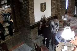 СБУ выдворила студента-поляка, который сжег тризуб 