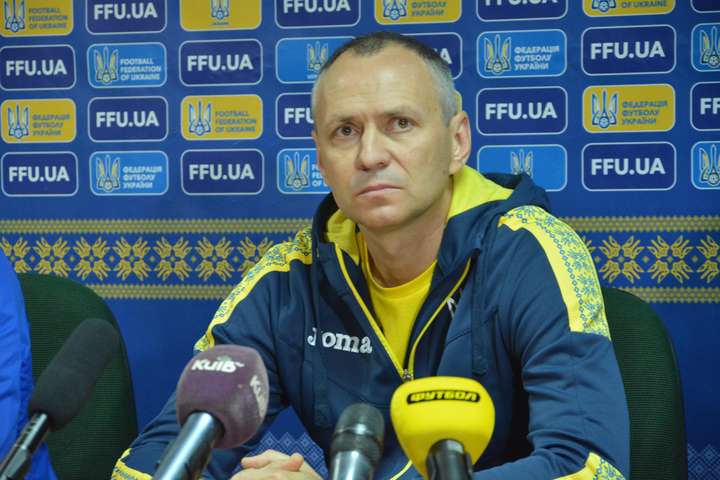 У молодіжну збірну України викликано п'ятьох футболістів з європейських чемпіонатів