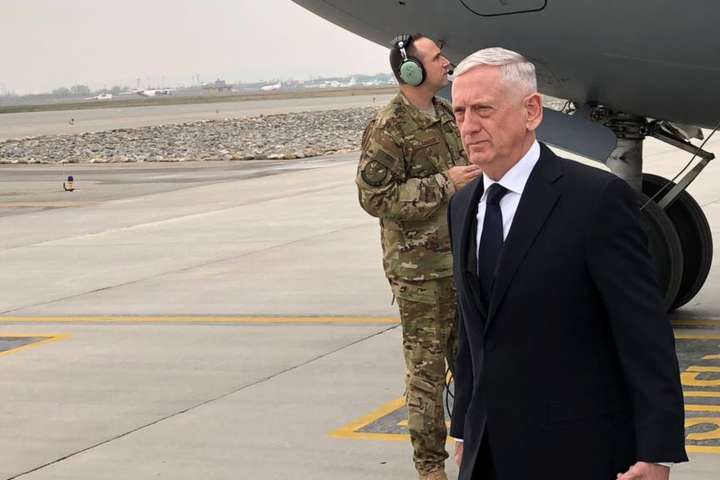 Міністр оборони США прибув із неоголошеним візитом до Кабула