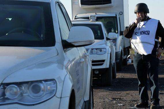 Спостерігачі ОБСЄ зафіксували похоронні фургони на кордоні з РФ