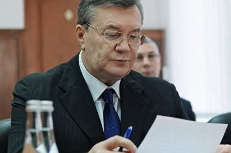 Судити Януковича не можна, бо він не втратив статусу президента, - адвокати