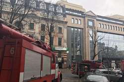 Рятувальники оперативно ліквідували пожежу у будівлі на вул. Володимирській, 49а