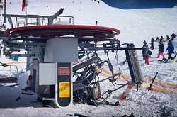 ЧП с туристами на канатной дороге в Грузии: появились жуткие видео