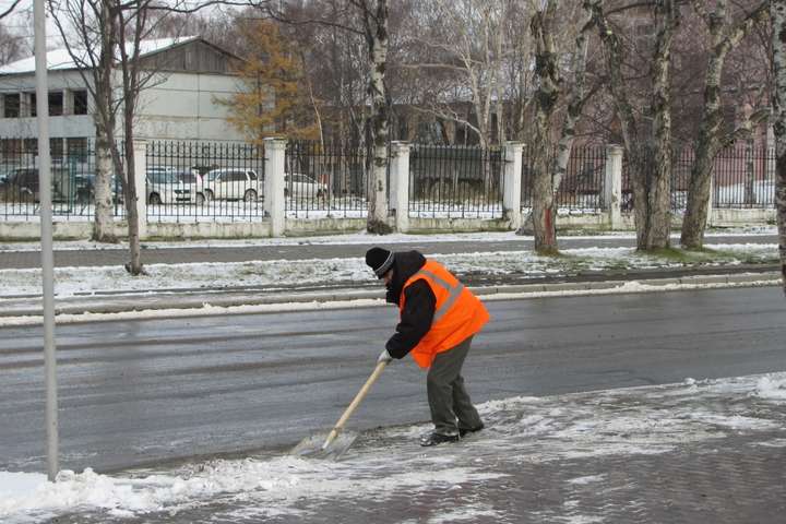 Київська влада нагородила комунальників за роботу під час снігопадів