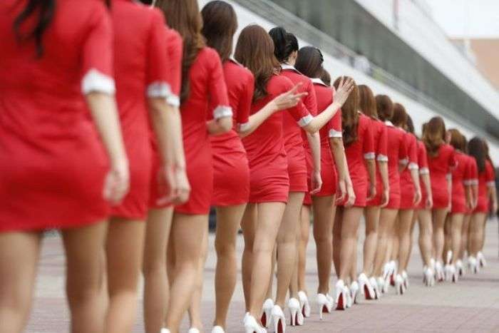 Диктатура та краса. Як виглядають дівчата у Північній Кореї