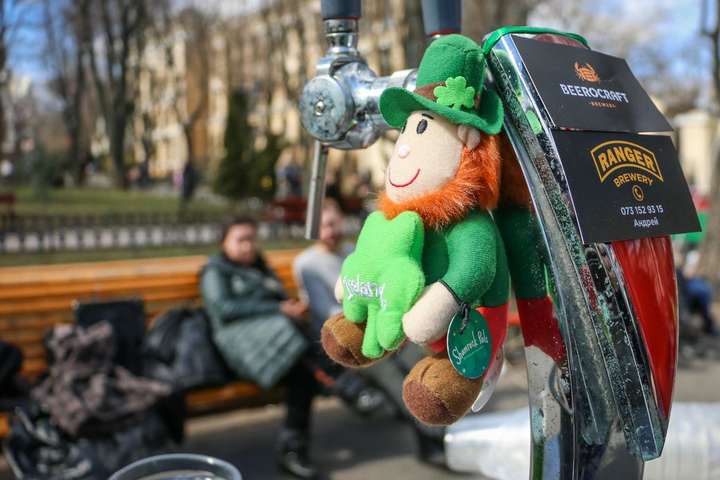 Зелене пиво і ірландський степ: як в Одесі відзначили день Святого Патріка