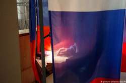 У російській Самарі керівництво університету перевіряє явку студентів на виборах Путіна