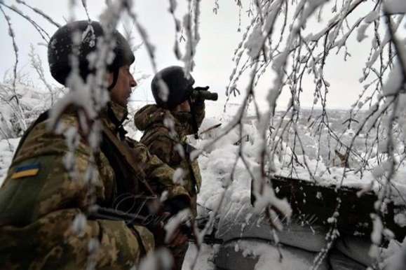 За добу на Донбасі один військовий отримав бойову травму