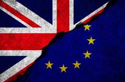 У британському парламенті хочуть перенести Brexit