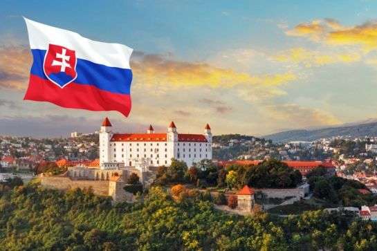 Переобрання Путіна: Словаччина відмовилась визнавити вибори у Криму