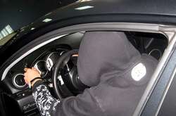 На Київщині затримано молодика, який побив знайомого і викрав його авто