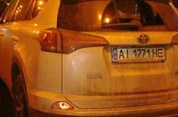 Toyota, водій якої спричинив ДТП на вул. Солом'янській