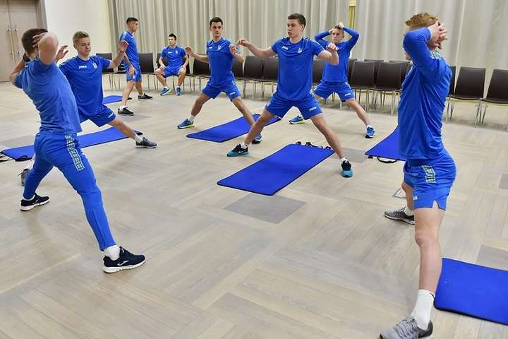 Футболісти національної команди України розпочали збір у Харкові. Фотогалерея