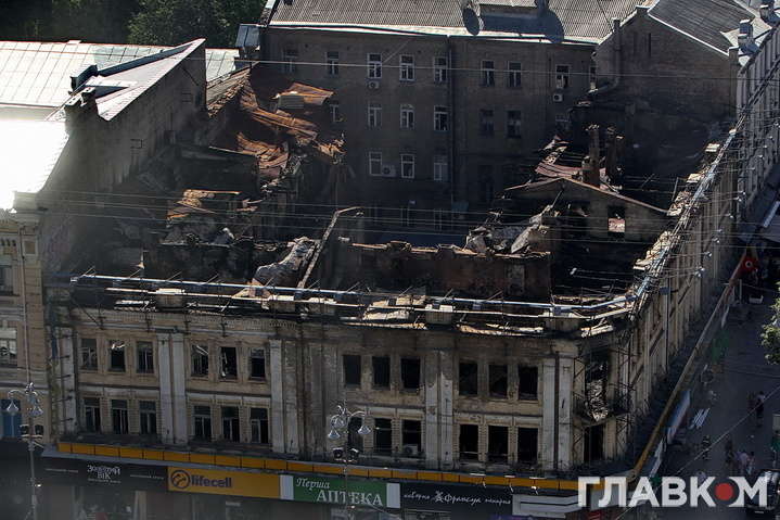 Дев’ять місяців після пожежі: «Центральний гастроном» досі не реставрується