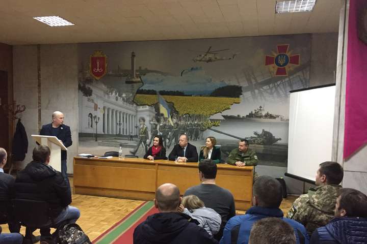 В Одесі інструктори НАТО проведуть курси перепідготовки з військовослужбовцями ЗСУ