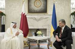 Порошенко проводить зустрічі з найвищим політичним керівництвом Катару