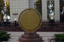 У центрі столиці встановлять пам’ятник гривні