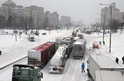 В Одесу заборонений в`їзд великовантажного транспорту