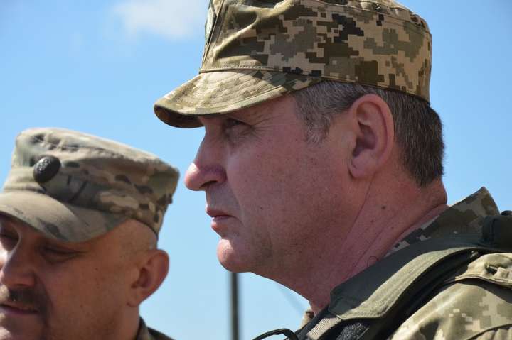 У Генштабі нарікають: українська промисловість не задовольняє потреби армії