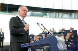 Президент Словаччини погодився призначити новий уряд