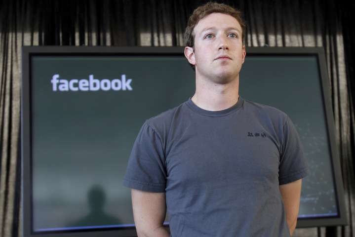 «Нам потрібно це виправити: засновник Facebook визнав провину за витік даних