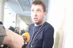 Парасюк взбесился из-за досмотра в Раде