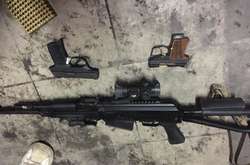 У Києві викрито банду наркоторговців з арсеналом зброї