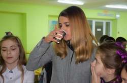 Перший молокомат встановили в школі на Вінничині