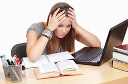 У Києві серед безробітних жінок – 90% з вищою освітою